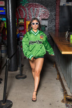 Load image into Gallery viewer, Green Blank Easel Pull Over Jacket
